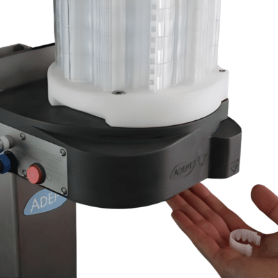 Distributeur sans contact pour clips ovins en cartouches